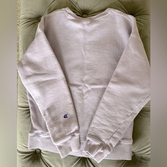 Champion Lavender Crewneck Sweatshirt - Picture 5 of 7